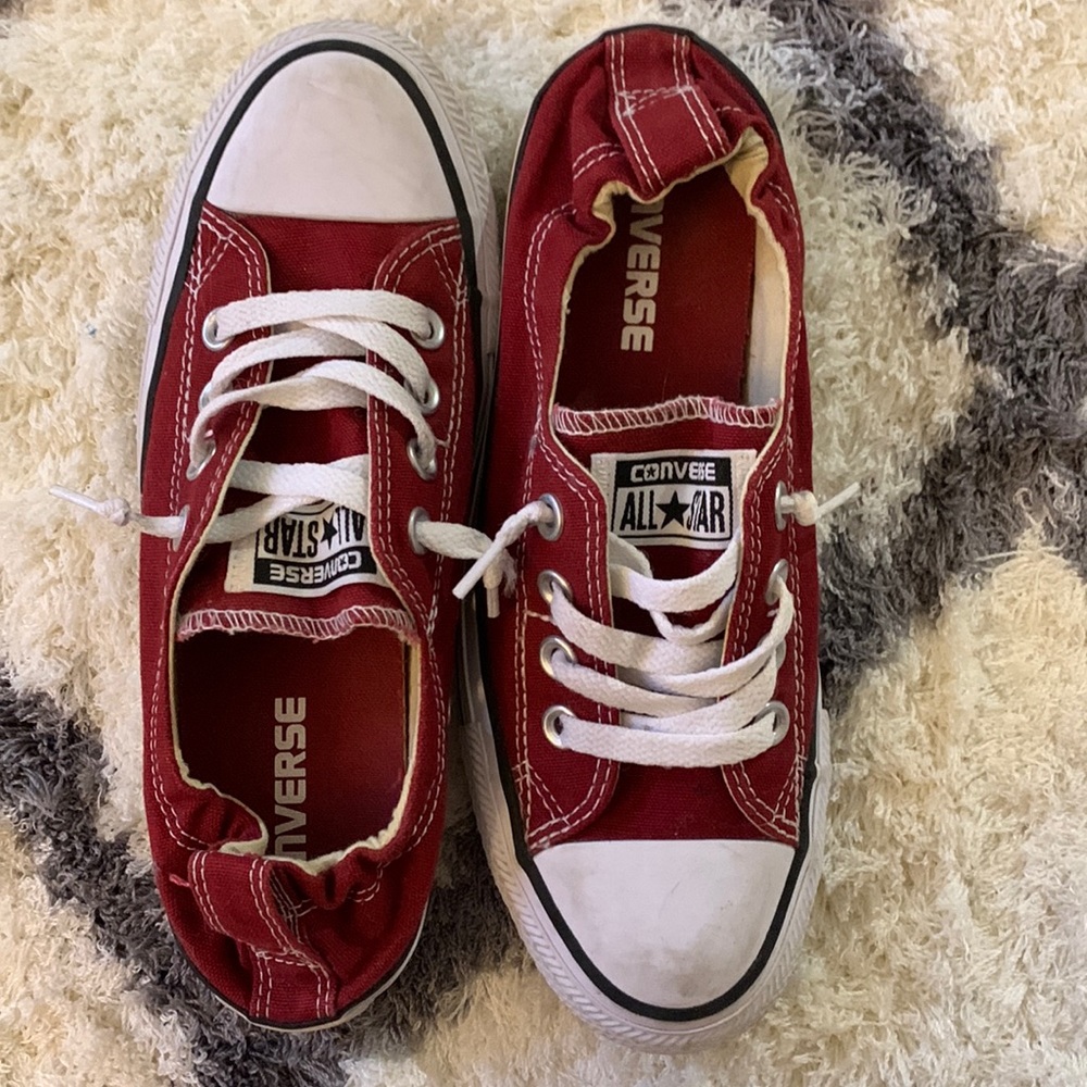 Women's Maroon Converse Size 6